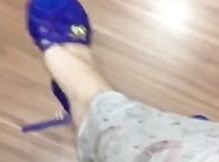 @tici_feet IG ticii_feet tici feet dangling the blue sandal again! (part 2)