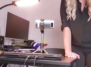 amatööri, anaali, roolijako, pov, pikkuhousut, blondi, fetissi, pomo, dominointi, femdom