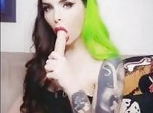 transvestit, amatør, anal, legetøj, transvestit-tranny, tøs, solo, goth, tatovering