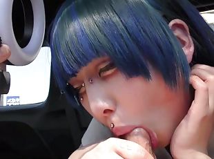 Sucking cum in the car