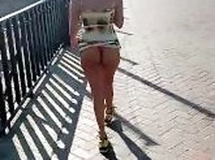 ITALY - bridge - public nudity