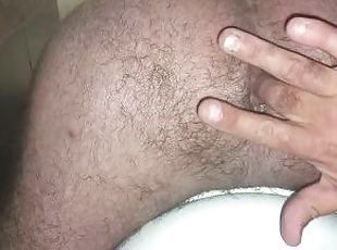 Finger fucking my ass real good - GayRandy1983