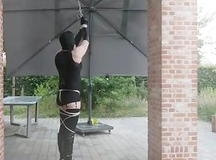 onani, orgasme, udendørs, amatør, legetøj, bdsm, strømper, bondage