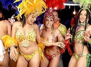 carnaval DP squirting party orgy