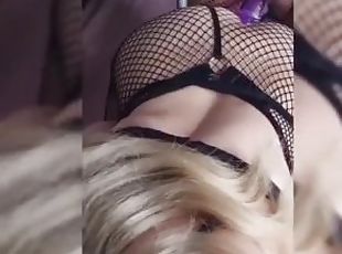 Spit roast blonde get a surprise cum shot  ( Onlyfans leak) like for more videos ????