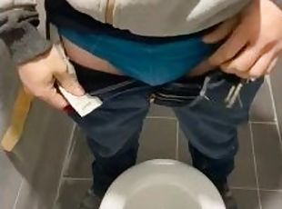 armée, masturbation, public, énorme-bite, gay, branlette, compilation, européenne, euro, toilette