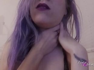 Leaked MEMBERS ONLY bath show! Petite goth spinner teasing