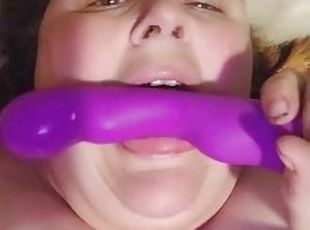 Bbw toy sucker