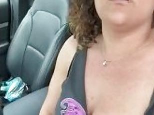 masturbation, public, milf, maman, voiture