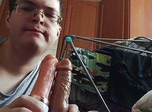 russisk, pikslikkeri, teenager, legetøj, bøsse, dildo, solo, kvælning, suttende