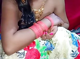 Desi college girlfriend fucked by boyfriend in bedroom