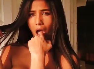 Poonam pandey