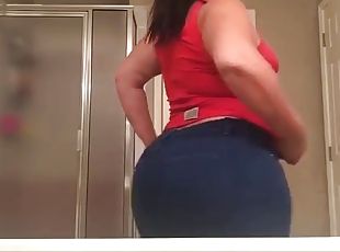 Latina big ass MILF in jeans 2 farting