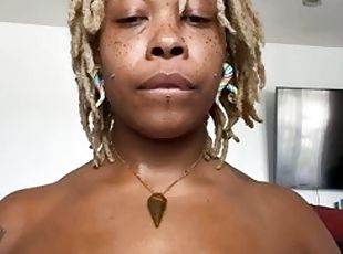 Creamy big oily ass ebony plays with herself