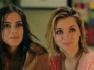 Ignacia Allamand. Ana de Armas  Lorenza Izzo - Knock Knock