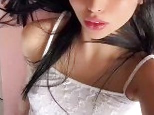 Asian Girl Flash her Tits