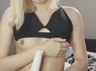 asiatique, masturbation, transsexuelle, amateur, blonde, petite, solo, bikini, petits-seins