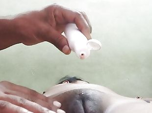  Indian Desi bhabi oil massage 