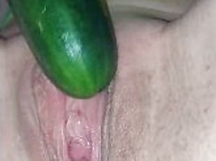 My Green Friend make me wet