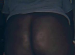 Thick femboy twerks fat ass