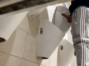 Straight guy caught jerking in the public toilet